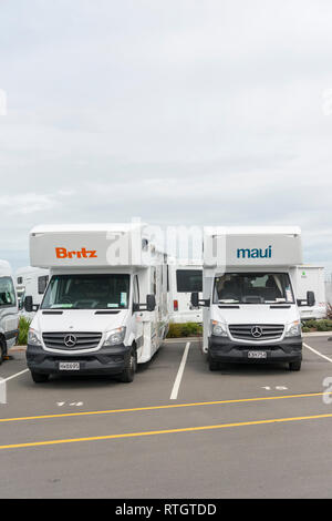 Wohnmobile und Camper in ein Depot in Christchurch, Neuseeland geparkt Stockfoto