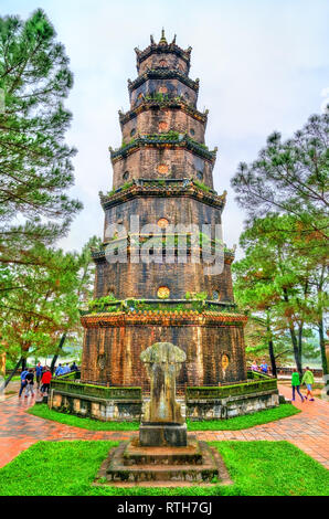 Thien Mu Pagode in Hue, Vietnam Stockfoto