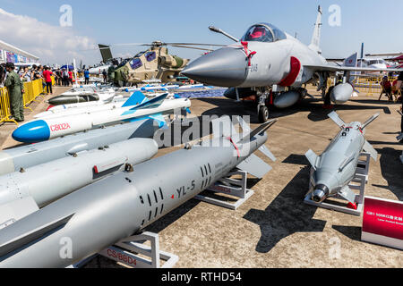 Zhuhai, Guangdong, China - November 07, 2018: Gemeinsame Fighter-17 Donner am Airshow China 2018 Stockfoto