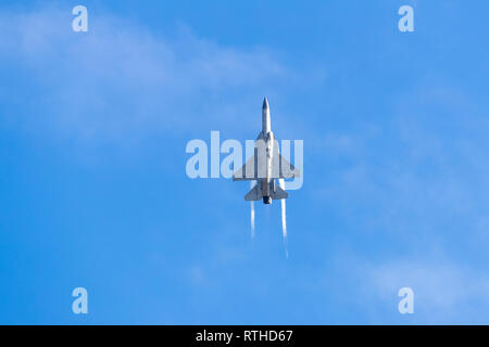 Zhuhai, Guangdong, China - November 07, 2018: Gemeinsame Fighter-17 Donner am Airshow China 2018 Stockfoto