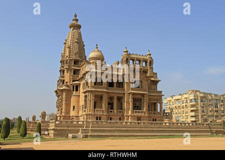 Kairo, Ägypten - März 03, 2010: Verlassene Baron Empain Palast in der Stadt Heliopolis in Kairo, Ägypten. Stockfoto