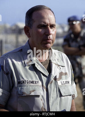 17. Oktober 1993 Major General Thomas Montgomery (Kommandant der amerikanischen Truppen in Somalia) Im UNOSOM HQ Compound in Mogadischu. Stockfoto