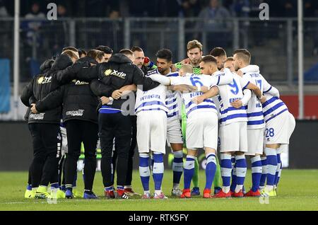 Duisburg, Deutschland. 01 Mär, 2019. firo: 01.03.2019 Fußball, 2. Bundesliga, Saison 2018/2019 MSV Duisburg - 1. FC Magdeburg das Team des MSV Duisburg zieht. | Verwendung der weltweiten Kredit: dpa/Alamy leben Nachrichten Stockfoto