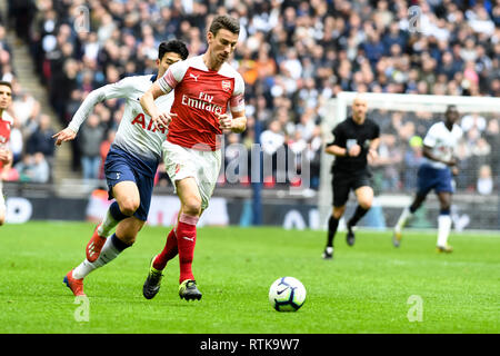 London, Großbritannien. 2. März 2019. Laurent Koscielny von Arsenal in der Premier League Spiel zwischen Arsenal und Tottenham Hotspur im Wembley Stadion, London, England am 2. März 2019. Foto von Adamo di Loreto. Nur die redaktionelle Nutzung, eine Lizenz für die gewerbliche Nutzung erforderlich. Keine Verwendung in Wetten, Spiele oder einer einzelnen Verein/Liga/player Publikationen. Stockfoto