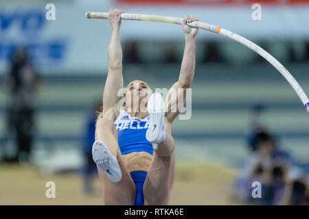 Glasgow, UK. 2. März 2019. Nikoleta (Kiriakopoulou (GRE) in Frauen Stabhochsprung Qualifikation während der Europäischen Leichtathletik Indoor Championships Glasgow 2019 im Emirates Arena am Samstag, den 02. März 2019. GLASGOW SCHOTTLAND. (Nur redaktionelle Nutzung, eine Lizenz für die gewerbliche Nutzung erforderlich. Keine Verwendung in Wetten, Spiele oder einer einzelnen Verein/Liga/player Publikationen.) Credit: Taka G Wu/Alamy Nachrichten Stockfoto