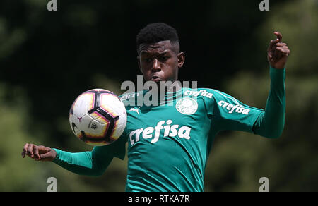 Sao Paulo, Brasilien. 2. März 2019. SÃO PAULO, SP - 02.03.2019: TREINO TUN PALMEIRAS - Der Spieler Vitão, von SE Palmeiras, während der Ausbildung, bei der Fußball-Akademie. (Foto: Cesar Greco/Fotoarena) Credit: Foto Arena LTDA/Alamy leben Nachrichten Stockfoto