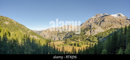 Landschaft in der Nähe von Allos See in den französischen Alpen Stockfoto