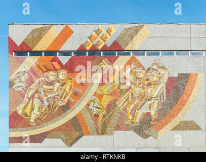 Sowjetzeit monumentale Kunst von Kosmonauten in Grodno, Weißrussland Stockfoto