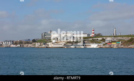 Plymouth, Devon, Vereinigtes Königreich. 01. März, 2019. Anzeigen von Plymouth aus Mountbatten Wellenbrecher Hoe. Die Hacke ist eine der beliebtesten Touristenattraktionen in Ply Stockfoto