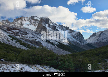 Epische Bergkulisse im wunderschönen Cerro Castillo finden, Aysen, Patagonien, Chile Stockfoto