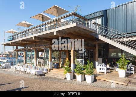 Harbour House Fischrestaurant und gehobenen Restaurant an der V&A Waterfront, Kapstadt, Südafrika an einem sonnigen Tag Winter Stockfoto