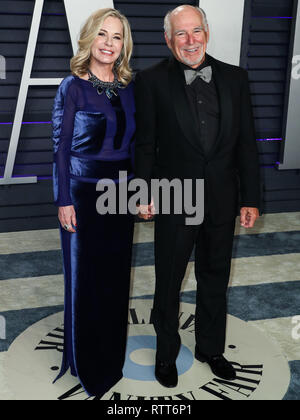 BEVERLY HILLS, Los Angeles, CA, USA - 24. Februar: Jane Slagsvol und Ehemann Jimmy Buffett am 2019 Vanity Fair Oscar Partei kommen im Wallis Annenberg Center für Darstellende Künste am Februar 24, 2019 in Beverly Hills, Los Angeles, Kalifornien, Vereinigte Staaten. (Foto von Xavier Collin/Image Press Agency) Stockfoto