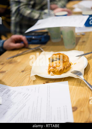 Bilder aus dem Jahr 2019 weltweit Pasty Meisterschaft an das Eden Project, Cornwall. Stockfoto