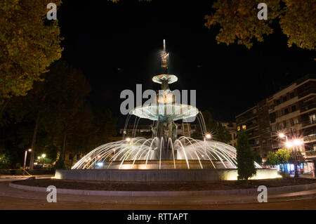 Fuente de las Granadas Brunnen am Paseo de la Bomba Park in Granada, Spanien Stockfoto