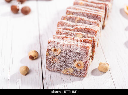 Spezialitäten dessert Traditionelle türkische Nachspeise (ein besonderes Dessert Mersin, Türkei) Stockfoto