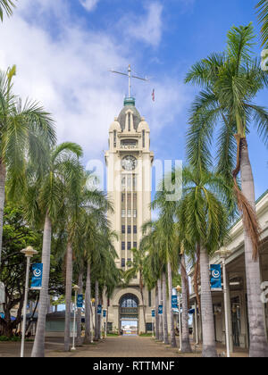 Ansicht der neuen Aloha Tower Marktplatz Am 6. August 2016 in Honolulu, Hawaii. Neu renovierte Aloha Tower Marketplace ist das Tor zum Honolulu Har Stockfoto