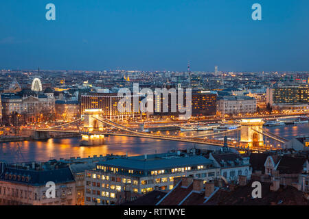 Nacht in Budapest, Ungarn. Stockfoto