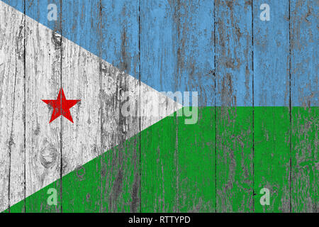 Flagge Dschibuti auf abgenutzte Holz- Textur Hintergrund gemalt. Stockfoto