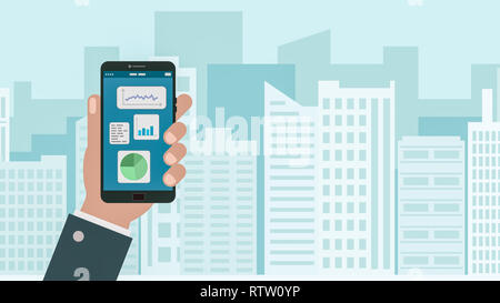 Finanzcharts mit einem Smartphone, einem Konzept der Finanzen und Technologie, Börse mobile App, Cartoon flat, Wolkenkratzer auf Hintergrund, Kopieren sp Stockfoto