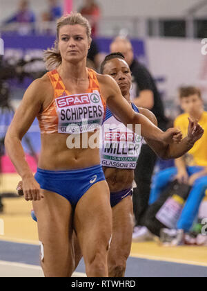 Glasgow, Schottland, Großbritannien. 2. März, 2019. Die Niederlande "Dafne Schippers und Großbritanniens Rachel Miller konkurrieren in der Frauen 60 Meter Halbfinale (Nummer 2), während Tag 2 des Glasgow 2019 Leichtathletik Hallen- Meisterschaften, im Emirates Stadion. Iain McGuinness/Alamy leben Nachrichten Stockfoto