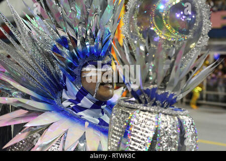 Sao Paulo, Brazill. 3 Mär, 2019. Parade der Mocidade Alegre, während des zweiten Tages der Paraden des samba Schulen, der besonderen Karneval Gruppe von Sao Paulo 2019, im SambÃ³dromo do Anhembi in São Paulo, am Sonntag. März 3, 2019. Credit: FÃ¡Bio Vieira/FotoRua/ZUMA Draht/Alamy leben Nachrichten Stockfoto