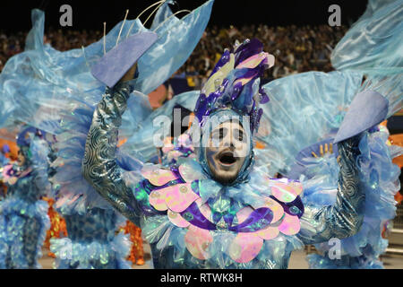 Sao Paulo, Brazill. 3 Mär, 2019. Parade der Mocidade Alegre, während des zweiten Tages der Paraden des samba Schulen, der besonderen Karneval Gruppe von Sao Paulo 2019, im SambÃ³dromo do Anhembi in São Paulo, am Sonntag. März 3, 2019. Credit: FÃ¡Bio Vieira/FotoRua/ZUMA Draht/Alamy leben Nachrichten Stockfoto