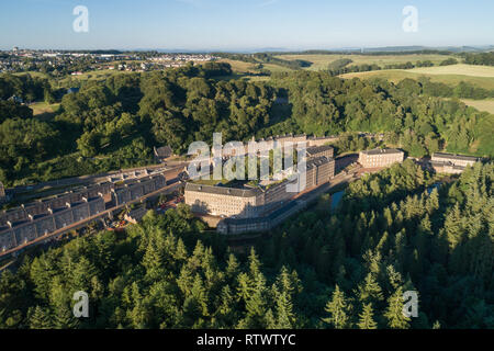 Luftbild übersicht Weltkulturerbe New Lanark in South Lanarkshire, Schottland. Stockfoto