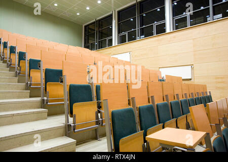 Hörsaal in der Adam-Mickiewicz-Universität in Posen. Stockfoto