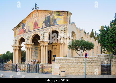 Die Kirche aller Nationen (oder Basilika der Agonie Gethsemane-Kirche) in Ölberg, Jerusalem, Israel Stockfoto