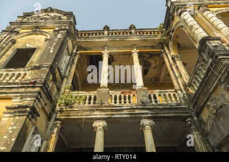 Alte französische Gebäude in Phnom Penh, Kambodscha Stockfoto