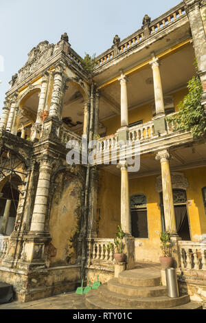 Alte französische Gebäude in Phnom Penh, Kambodscha Stockfoto