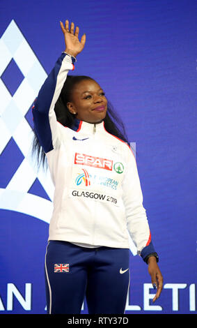 Großbritanniens Asha Philip nach dem gewinnen Bronze im 60 Meter der Frauen während der Tag drei der Europäischen Indoor Leichtathletik WM im Emirates Arena, Glasgow. Stockfoto