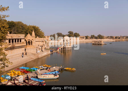 Gadisar See, Jaisalmer, Rajasthan, Indien, Asien Stockfoto