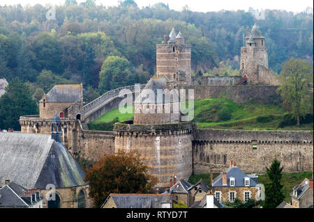 Anzeigen von Fougères Schloss, Bretagne, Frankreich Stockfoto