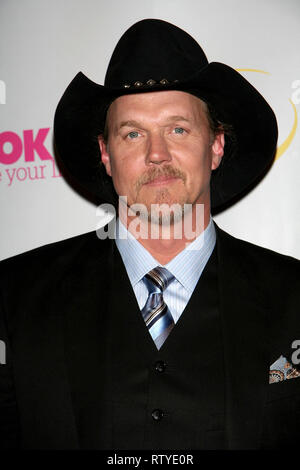 New York, USA. 27 Mär, 2008. Trace Adkins am Donnerstag, März 27, 2008 'Celebrity Apprentice' Finale, von Donald Trump im Rock Center Cafe in New York, USA gehostet werden. Quelle: Steve Mack/S.D. Mack Bilder/Alamy Stockfoto