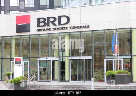 Bukarest, Rumänien - August 19, 2012: BRD Bank Societe Generale Group Niederlassung in Bukarest. BRD ist die 2. größte Bank durch Vermögenswerte (über 8.7Bn EUR) Stockfoto