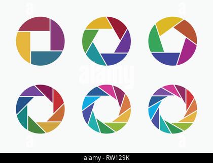 Set aus bunten Kamera Blendenöffnung Symbole auf dem hellen Hintergrund isoliert. Ziel Kamera Symbol. Bildschirmsymbol. Fokus auf das Symbol. Zoom Objektiv. Stock Vektor