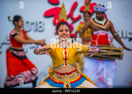 SriLankan Dancers von Hillwood College Dance Troupe treten auf dem Maskdance Festival in Andong Südkorea auf Stockfoto