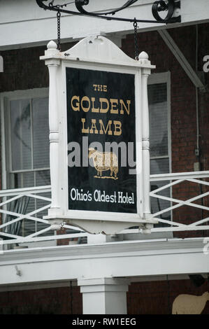Äußere des Goldenes Lamm Hotel, (früher der Libanon Haus), im Libanon, in Ohio, das älteste Hotel in Ohio 1803 gegründet Stockfoto