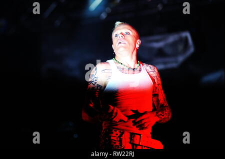 Frontmann der britischen Elektronische rave band Keith Flint gestorben vom 4. März 2019, Great Dunmow, Essex, UK 49. Dies ist ein Bild aus einer Schlagzeile Leistung bei Glastonbury 2009 von The Prodigy. Kredit David J Colbran/Alamy leben Nachrichten Stockfoto