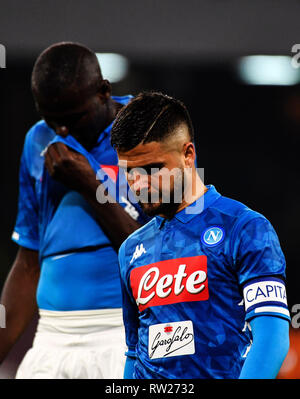 Serie A TIM Fußballspiel im Stadion San Paolo in Neapel statt. Napoli Juventus beendet 1 - 2, die Enttäuschung der Kapitän Lorenzo Insigne und Kalidou Koulibaly am Ende des Spiels. 03/03/2019, Neapel, Italien Stockfoto