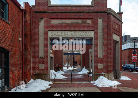 Salem Armory Besucherzentrum in der historischen Innenstadt von Salem, Massachusetts, USA. Stockfoto