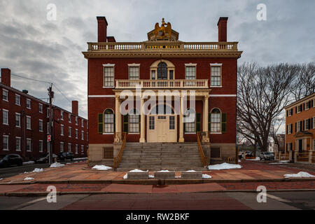 Custom House an der Salem Maritime National Historic Site (NHS) in Salem, Massachusetts, USA. Dieses föderalen Stil errichtete Gebäude wurde 1819 erbaut und ist der Stockfoto