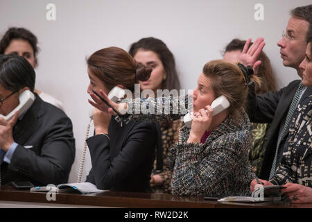 Sotheby's, New Bond Street, London, UK. 26. Februar, 2019. Impressionismus, Moderne und Surrealistische Kunst abend Verkauf der wichtigsten Werke Befehle top Preise. Stockfoto