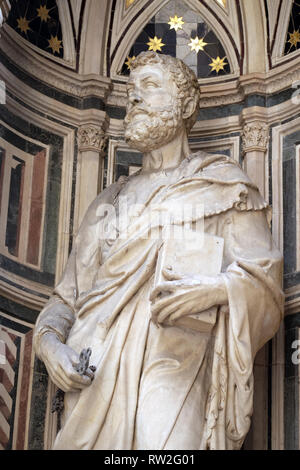 Der heilige Petrus von Filippo Brunelleschi, Orsanmichele Kirche in Florenz, Toskana, Italien Stockfoto