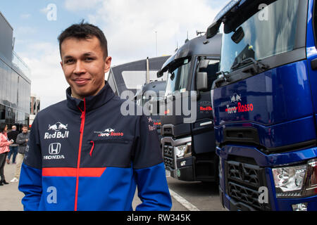 CIRCUIT DE CATALUNYA, MONTMELO, SPANIEN - Feb, 19., 2019 - Alexander Albon von Thailand mit 23 Scuderia Toro Rosso STR 14 Honda portrait. Stockfoto