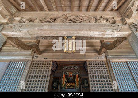 Kamakura, Kanagawa, Japan - 9. August 2017: Fassade des Bentendo Halle widmet sich Benzaiten Gottheit an Engaku-ji zen-buddhistischen Tempel oder Zuirokusan Engaku K Stockfoto