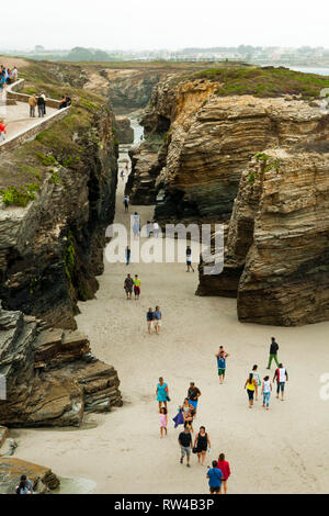 Strand der Kathedralen befindet sich auf der Küste der Provinz Lugo (Galizien), auch bekannt als MariÃ±a Lucense. Der Ort, wo sie sich befindet b Stockfoto