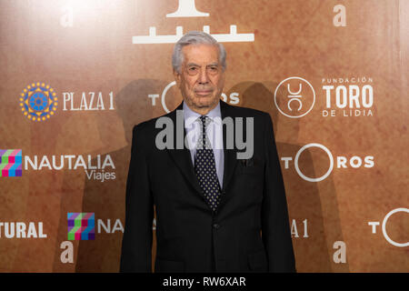 Madrid, Spanien. 4 Mär, 2019. Mario Vargas Llosa während der PX Paquiro Awards Edition in Madrid gesehen. Credit: Jesus Hellin/SOPA Images/ZUMA Draht/Alamy leben Nachrichten Stockfoto