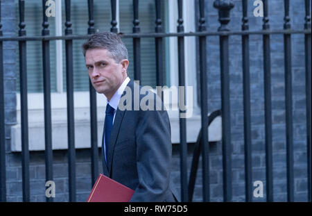 London, den 5. März 2019, Gavin Williamson kommt an einer Kabinettssitzung am 10 Downing Street, London Credit Ian Davidson/Alamy leben Nachrichten Stockfoto